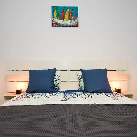 Apartment Ned *