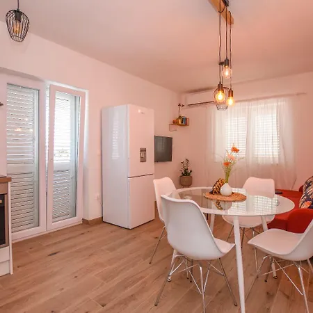 Apartment Ned