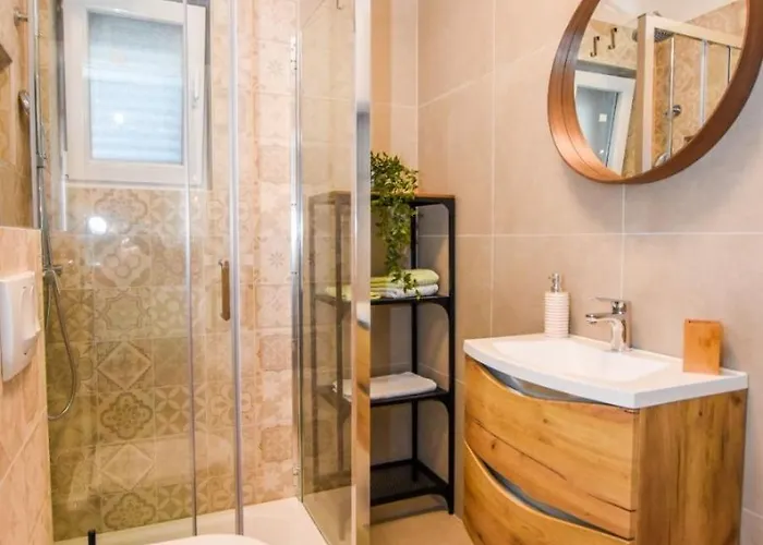 Ned Апартаменты Мандре